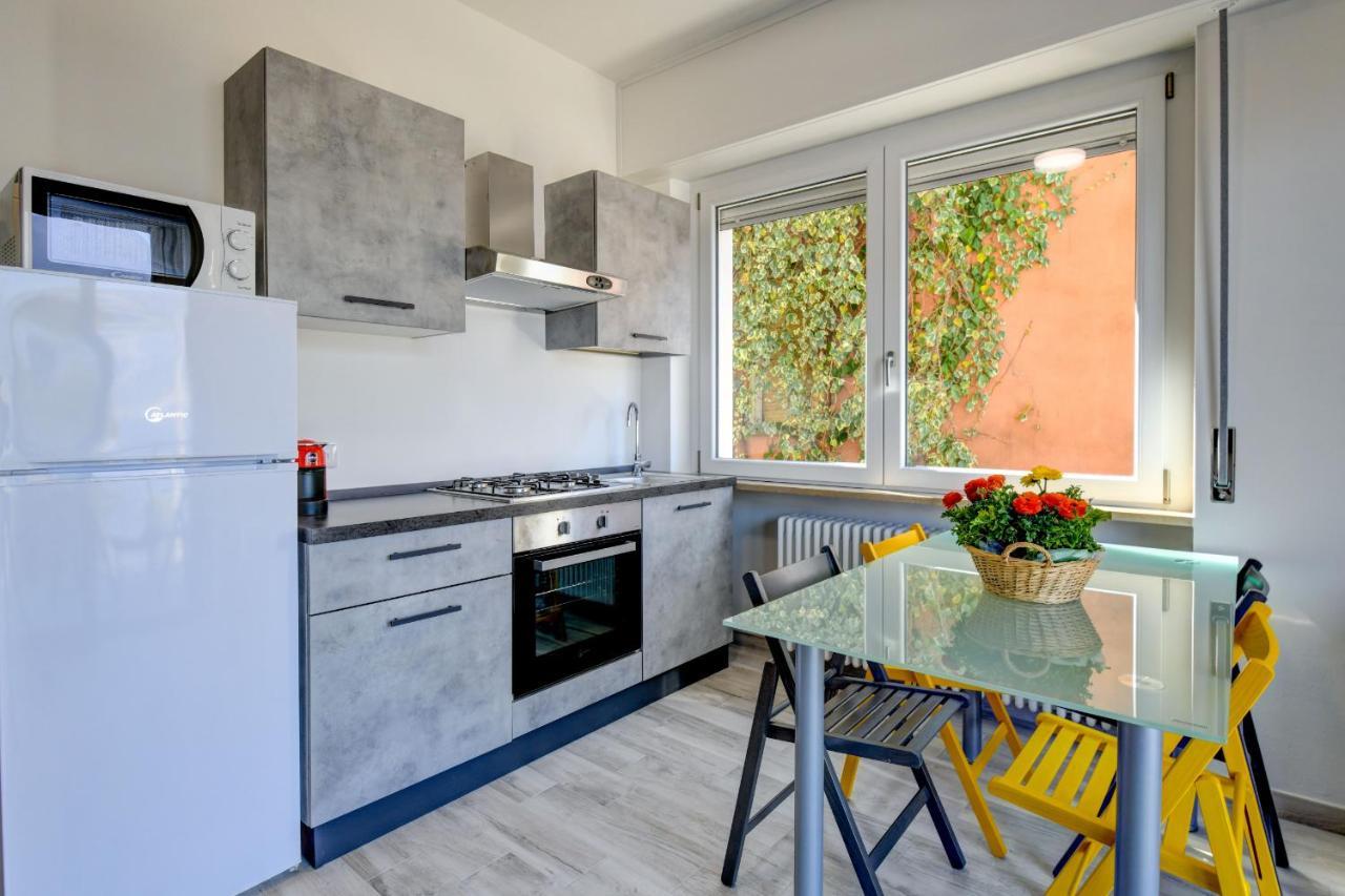 Studio Baldo - Brenzone Holiday Apartments Eksteriør billede