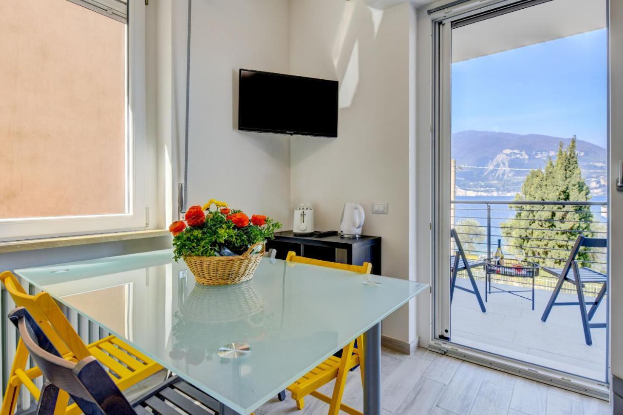 Studio Baldo - Brenzone Holiday Apartments Eksteriør billede